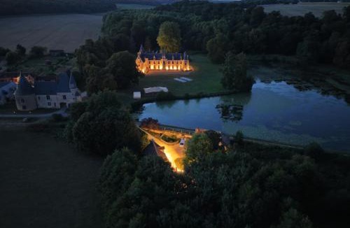 Tuffe House | Le moulin du chateau