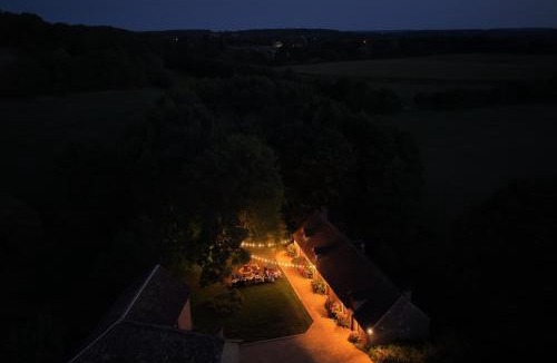 Tuffe House | Le moulin du chateau