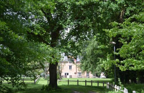 Saint-Cyr-sous-Dourdan Bed & Breakfast | Le Moulin Bleu