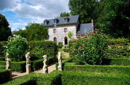 Linieres-Bouton Bed & Breakfast | Le Moulin Bregeon