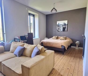 Montreal-la-Cluse Bed & Breakfast | Le Moulin Chambres hôtes