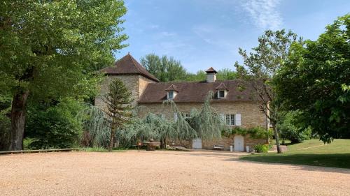 Saint-Denis-les-Martel Bed & Breakfast | Le Moulin du Boisset