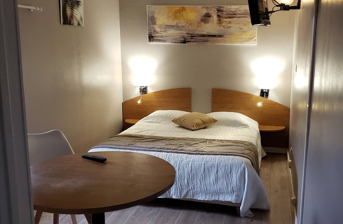 Coux Bed & Breakfast | Le Moulin d'Onclaire Chambres d'hotes