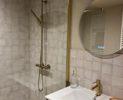 Neufmesnil House | Le Moulin de Blanchelande