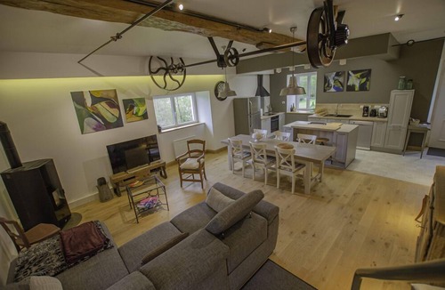 Jully-sur-Sarce House | Le Moulin de Champagne