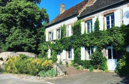 Mezilles Bed & Breakfast | Le Moulin de Corneil