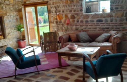 Saint-Denis-les-Bourg House | Le Moulin de Chamambard