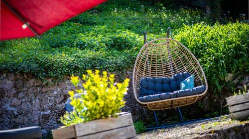 Semur-en-Auxois House | Le Moulin de L'O - L'Orle Rose