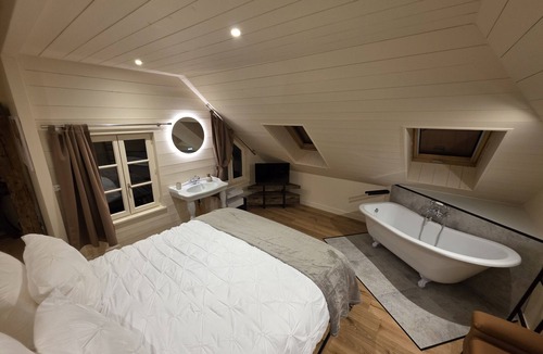 Alby-sur-Cheran House | Le Moulin de mes garçons