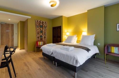 Ambert House | Le Moulin de Nouara