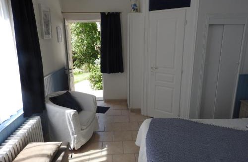 Crouzilles Bed & Breakfast | Le Moulin De Saussaye