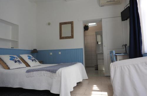 Crouzilles Bed & Breakfast | Le Moulin De Saussaye