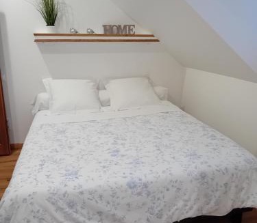 Neslette Bed & Breakfast | Le Moulin des Roses