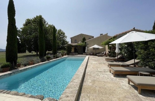 Eyragues House | Le Moulin des Rosiers