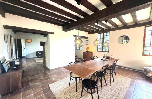 Aubry-le-Panthou Villa | Le Moulin Foulon - Rivière - 1 ha privé - Cheminée