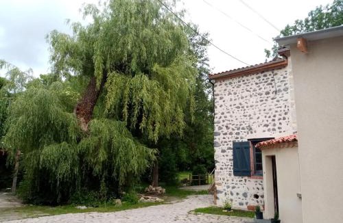 Veyre-Monton House | Le Moulin la Paille