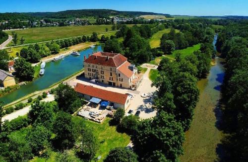 Ancy-le-Franc Bed & Breakfast | Le Moulin Neuf