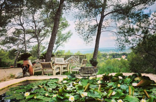 Bouc-Bel-Air Apartment | Le Moulin Rouge Provençal : charming old windmill with hot tub close to Aix