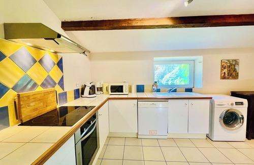 Miramas House | Le Moun Mazet 3-star self-catering accomodation, CLIM, Calm, Nature, 6 people, Provence