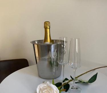 Mur-de-Bretagne Apartment | Le Murmure de détente Guerlédan