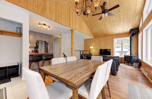 Orford House | Le Nénuphar - Foyer au bois