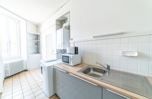 Neris-les-Bains Apartment | Le Nérisien - Charmant studio pour 2