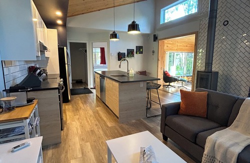 Pont-Rouge House | Le Naturel Spa & Home & Relaxation