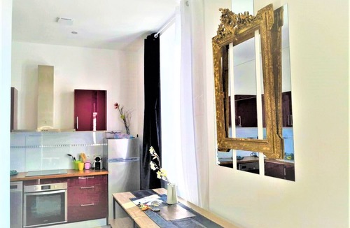16th Arrondissement Apartment | Le Nautilus - Appartement Avec Terrasse vue mer en Première Ligne