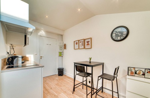 Bussiere - Cadiere Apartment | Le Nid Blanc - Studio avec parking gratuit