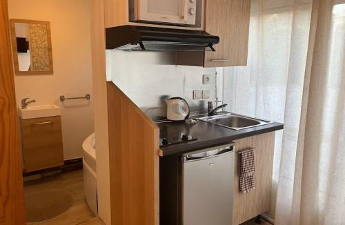 Castries Bed & Breakfast | Le Nid Castries - Charmante suite indépendante et totalement équipée avec entrée privée centre Castries - Proche Montpellier