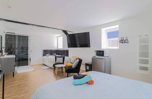Tourcoing Apartment | Le Nid Cosy 4, Balnéo 2 lits wifi