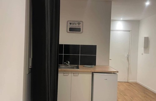 Tourcoing Apartment | Le Nid Cosy avec Balnéo