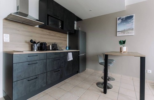 Dardilly Apartment | Le Nid Dardilly : Studio comfort, quiet, parking - Ideal pro