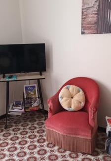 Lezignan-Corbieres Apartment | Le Nid de Jeanne