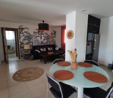 Le Cannet-des-Maures Apartment | Le Nid des Maures