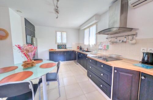 Le Cannet-des-Maures Apartment | Le Nid des Maures