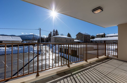 Formigueres Apartment | Le Nid des Pyrénées - Proche des Angles