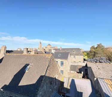 Dol-de-Bretagne Apartment | Le Nid Dolois