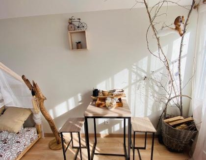 Plancher-Bas Bed & Breakfast | Le Nid Douillet