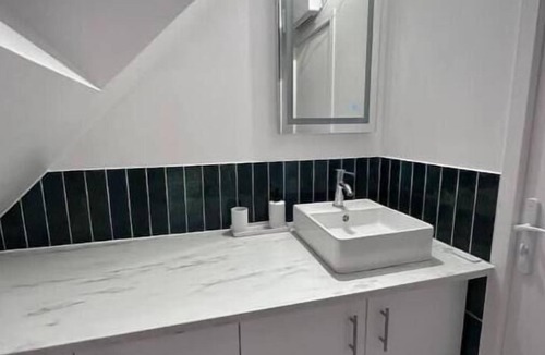 Beauvais Apartment | Le Nid Douillet - Studio