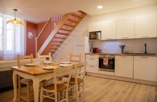 Pays-de-Belves Apartment | Le Nid du Clocher