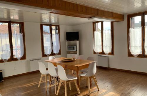 Eclaron-Braucourt-Sainte-Liviere Apartment | Le Nid