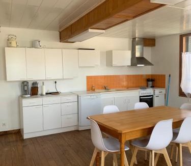 Eclaron-Braucourt-Sainte-Liviere Apartment | Le Nid