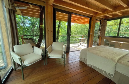 Le Puy-Sainte-Reparade Cabin | Le Nid in Provence