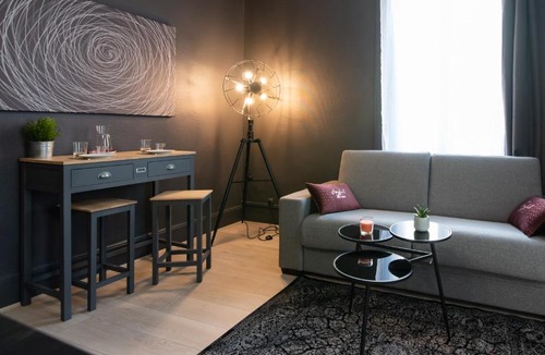 Richard Vitton - Chambovet Apartment | Le Nid Lyonnais - Montchat