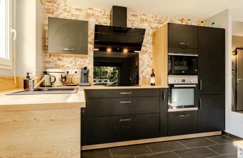 Mont-de-Marsan Apartment | Le nid montois - centre - parking - balcon - wifi - lave linge et vaisselle