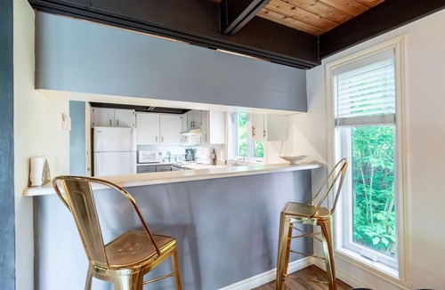 Beaupre Ski Chalet | Le Nid | Terrace & BBQ | Swimming pool & Sauna | AC | Indoor Fireplace