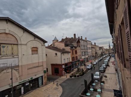 Villefranche-sur-Saone Apartment | Le Nid Urbain