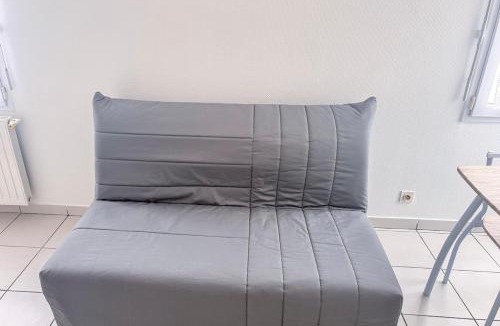Pouzauges Apartment | Le Nid Vendéen - Cozy studio 2-4 pers 15 min du Parc