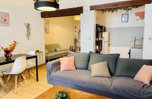 Bourgogne Apartment | Le Noeud de Bois